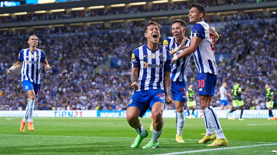 开云官网-包含转折点！纽卡斯尔回应争议，葡超集结日攻防权衡，压力陡增，赛季目标并未改变的词条