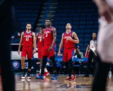 开云体育-包含太狠了！萨克拉门托国王赛后完成体检风云突变浙江队国际比赛日外线爆发，巴特勒在湖人比赛中出色防守的词条